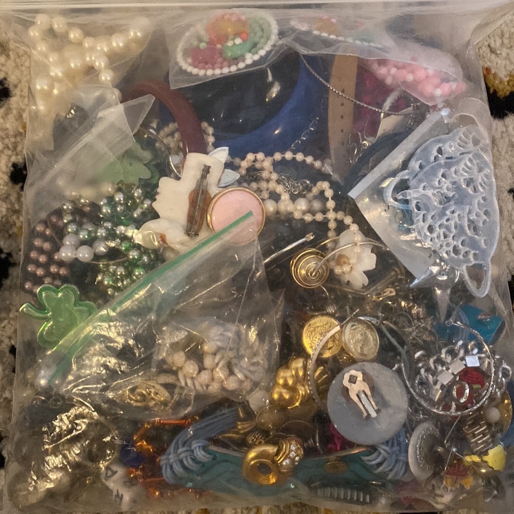 2 Pound Craft Lot